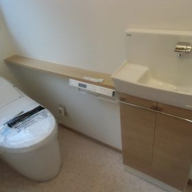 トイレ・手洗い入替え